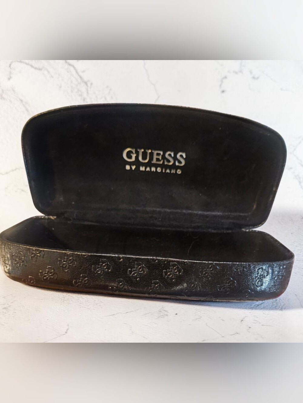 Vintage GUESS Black Embossed Eye/Sun  Glass Case EUC Snap Hinge